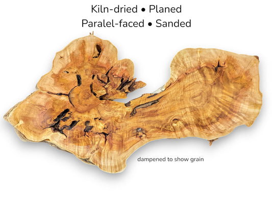 Irregular golden-brown wood slice showing dark knots, distinct grain, and text overlay regarding preparation details.